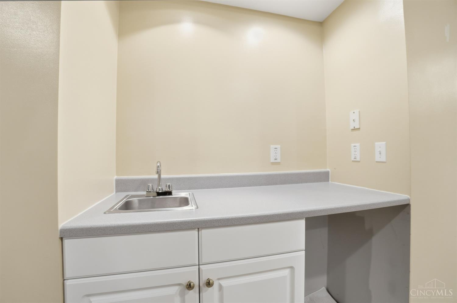 6565 Covefield Court