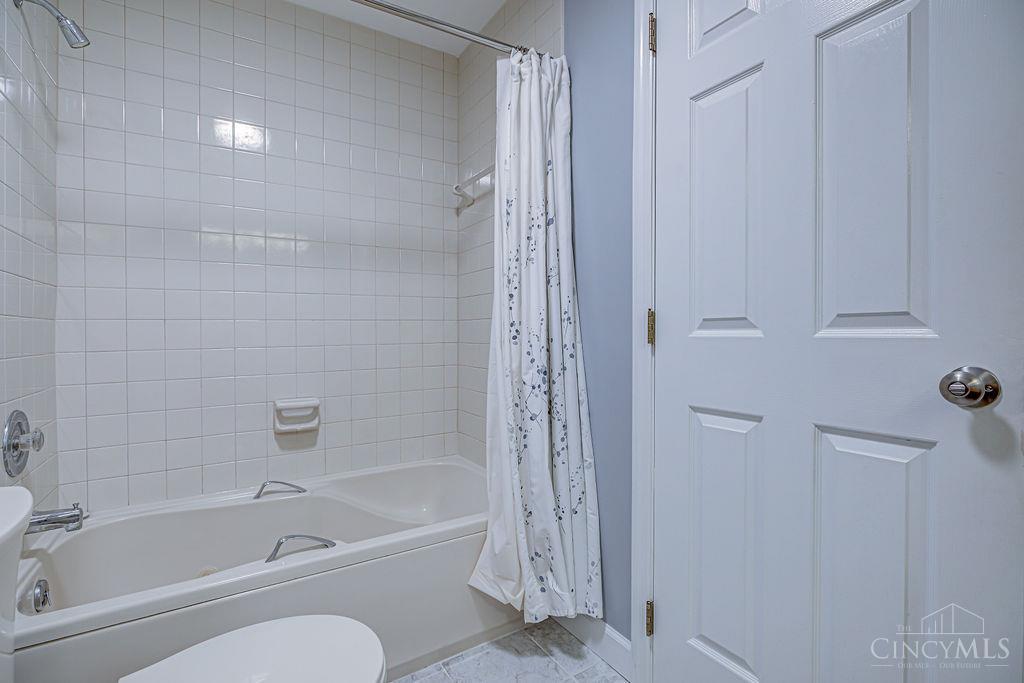 6338 Eagles Lake Drive