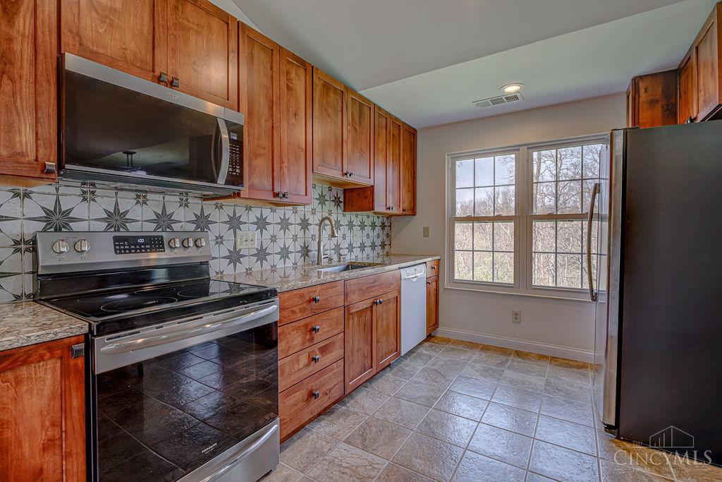 6338 Eagles Lake Drive