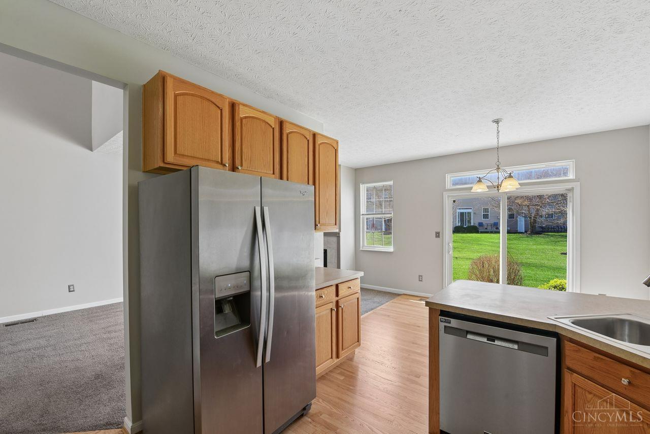 3855 Thorngate Drive