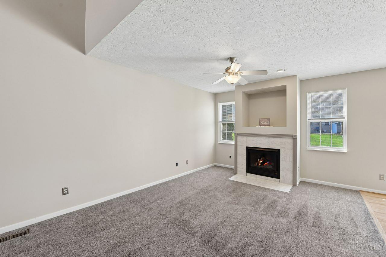 3855 Thorngate Drive