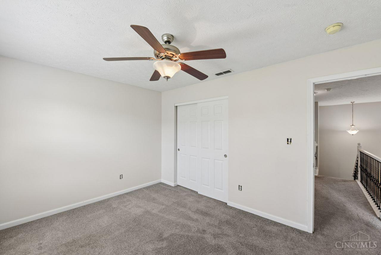 3855 Thorngate Drive