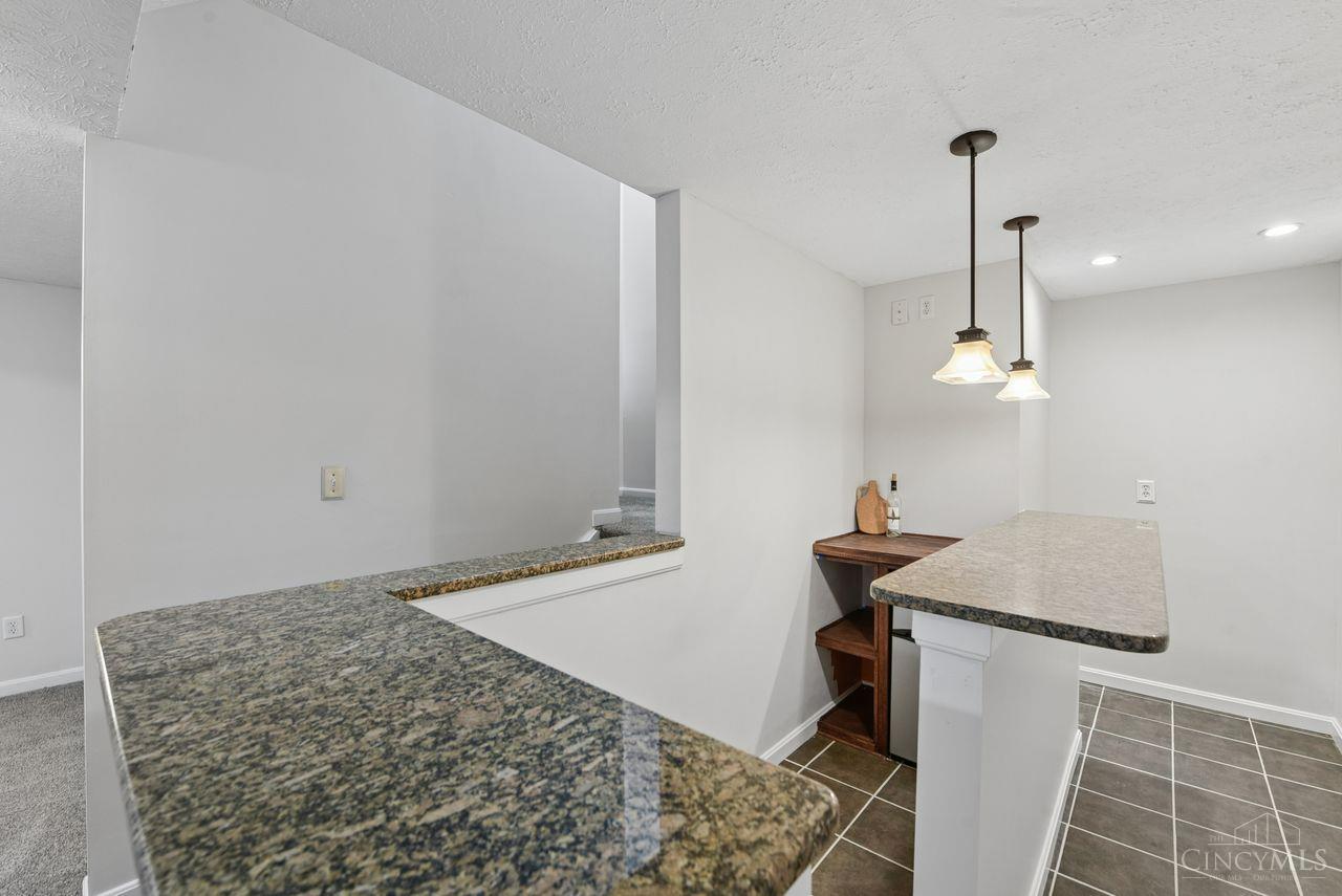 3855 Thorngate Drive