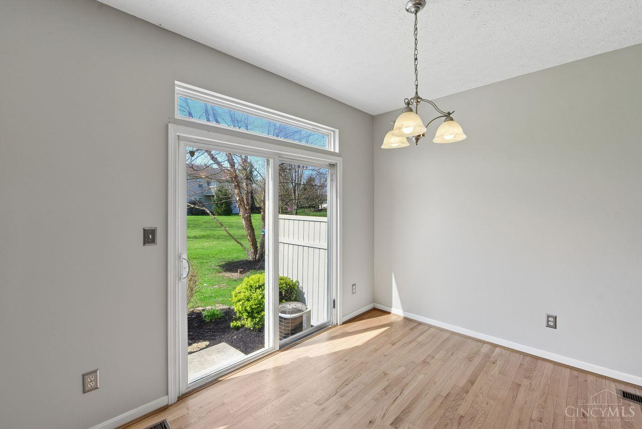 3855 Thorngate Drive