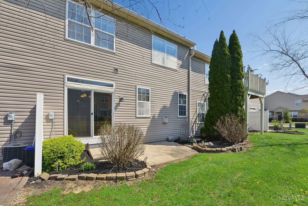 3855 Thorngate Drive