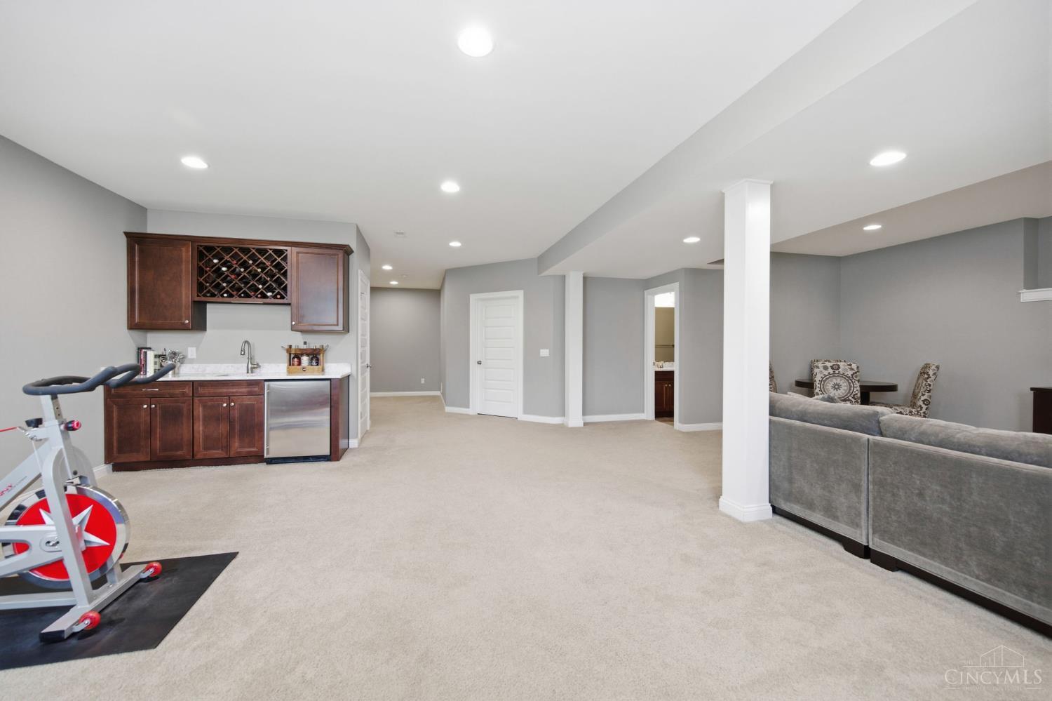 7269 Rita Lane