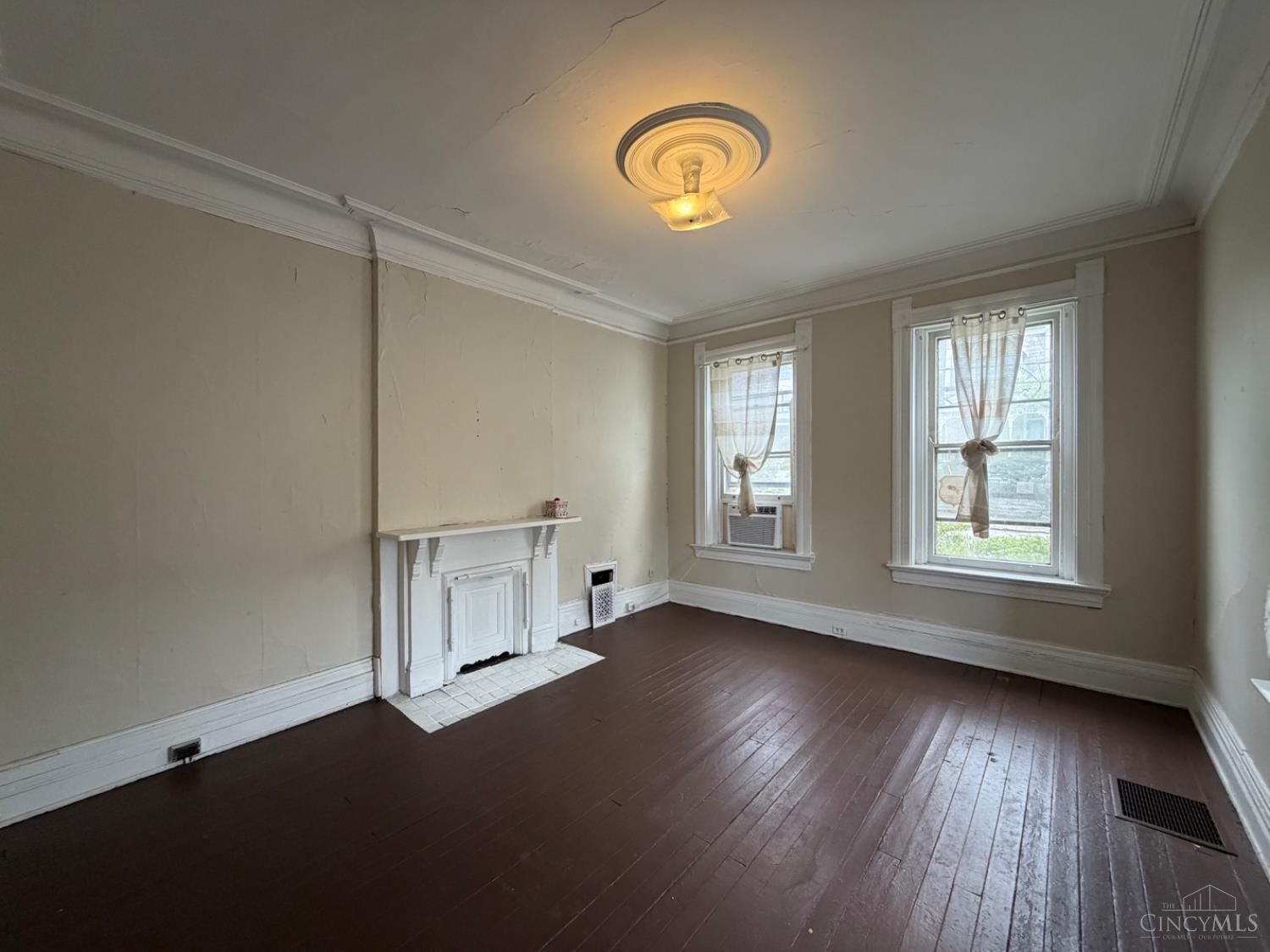 2355 W McMicken Avenue