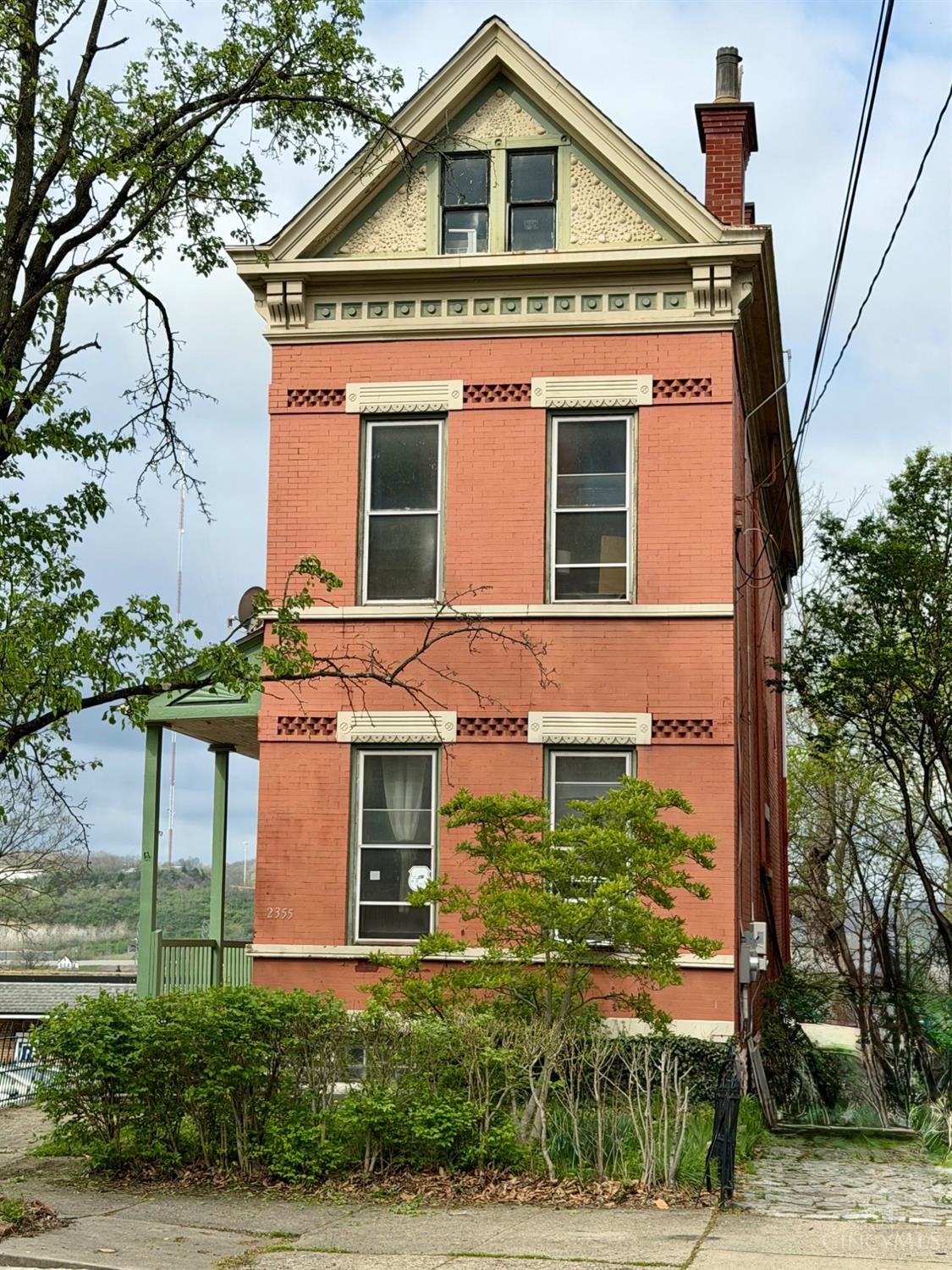 2355 W McMicken Avenue