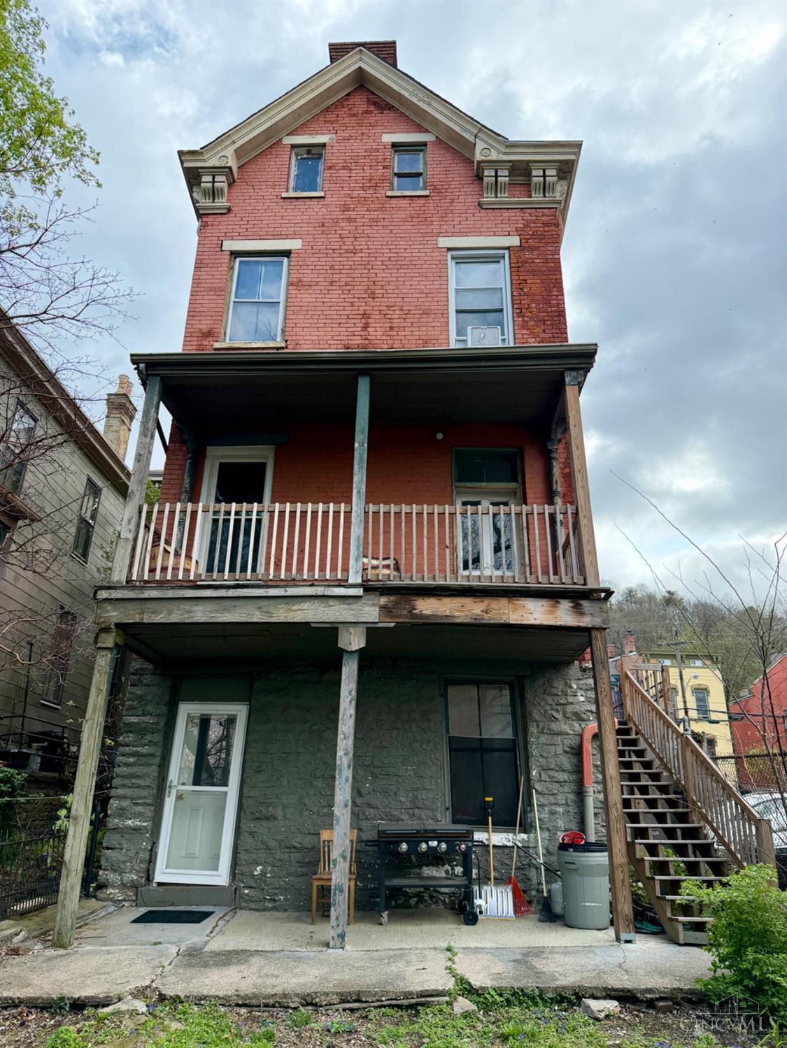 2355 W McMicken Avenue