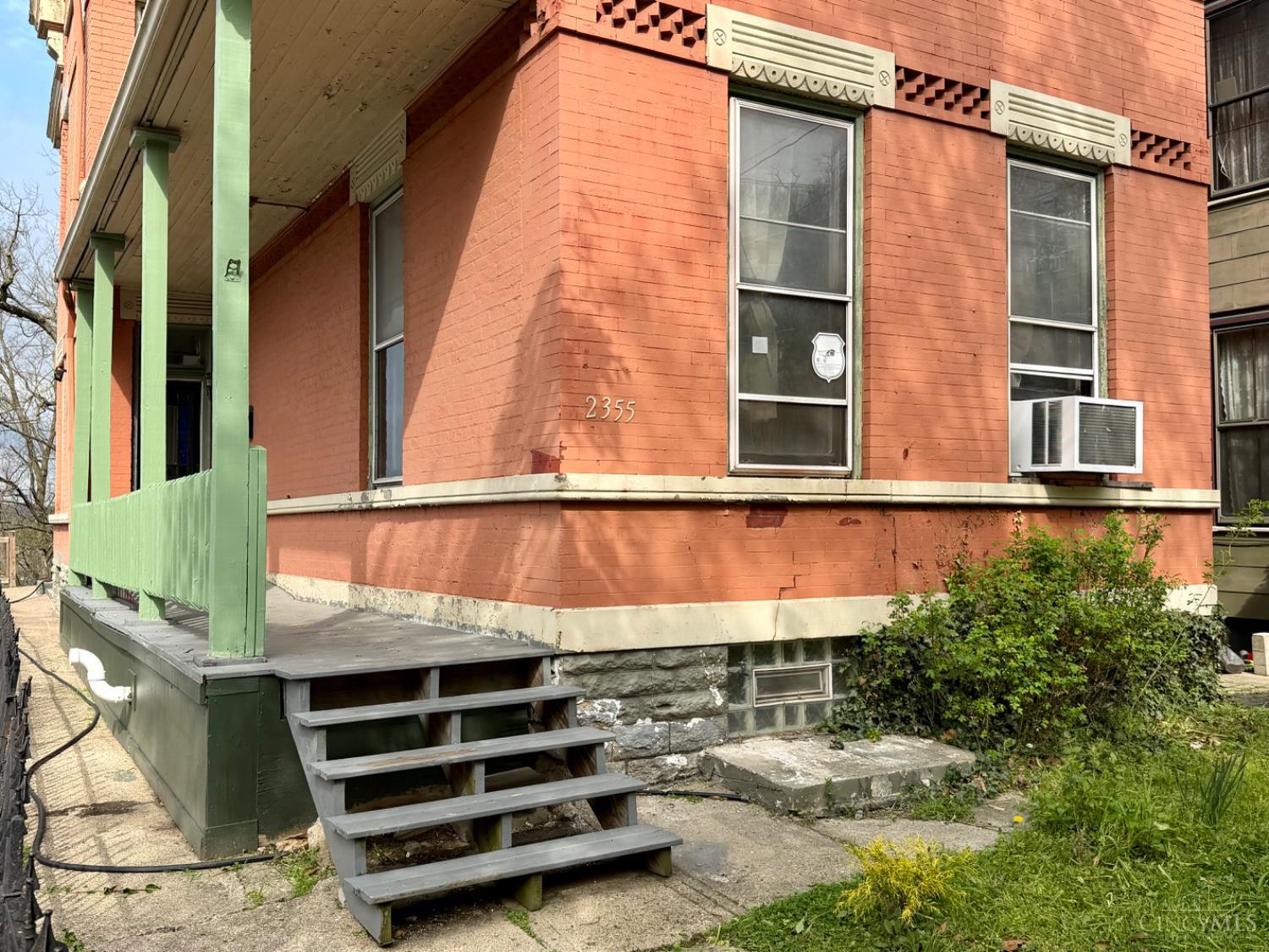 2355 W McMicken Avenue