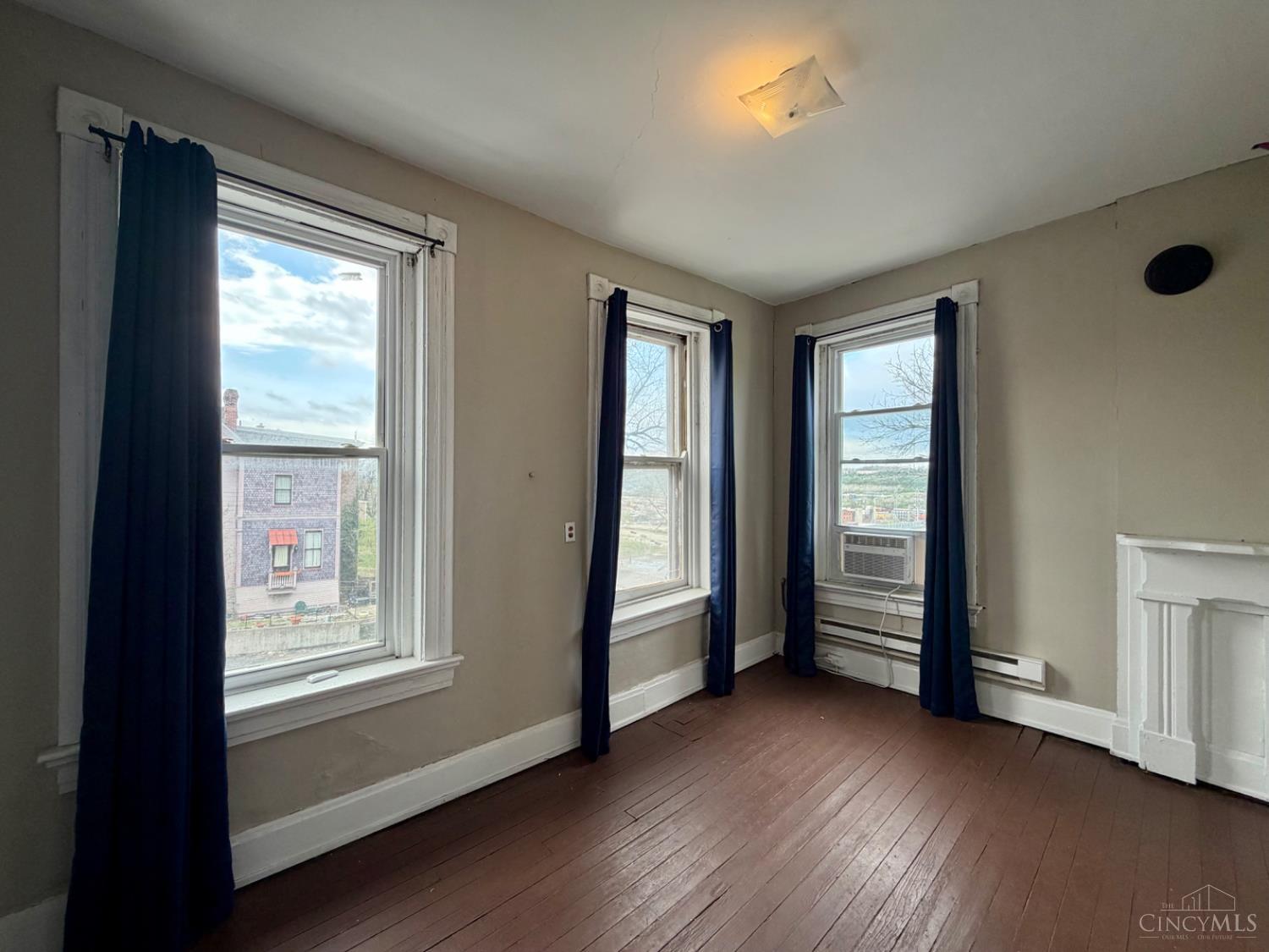 2355 W McMicken Avenue