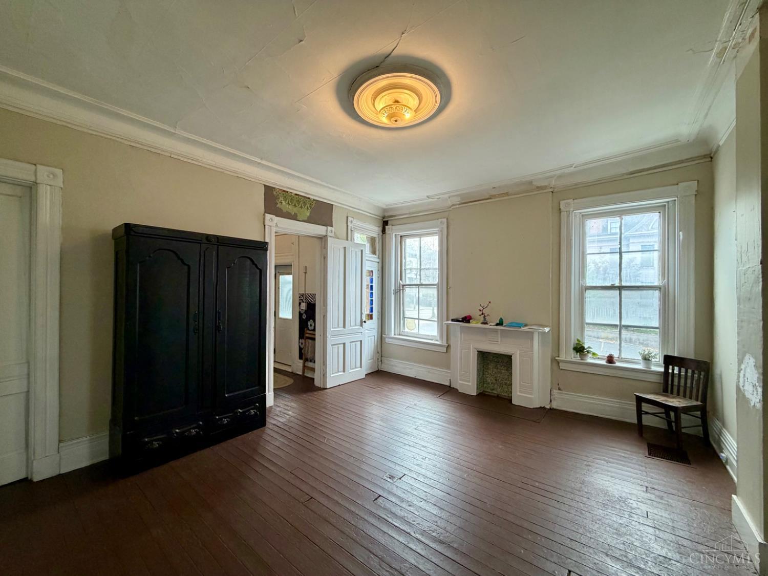 2355 W McMicken Avenue