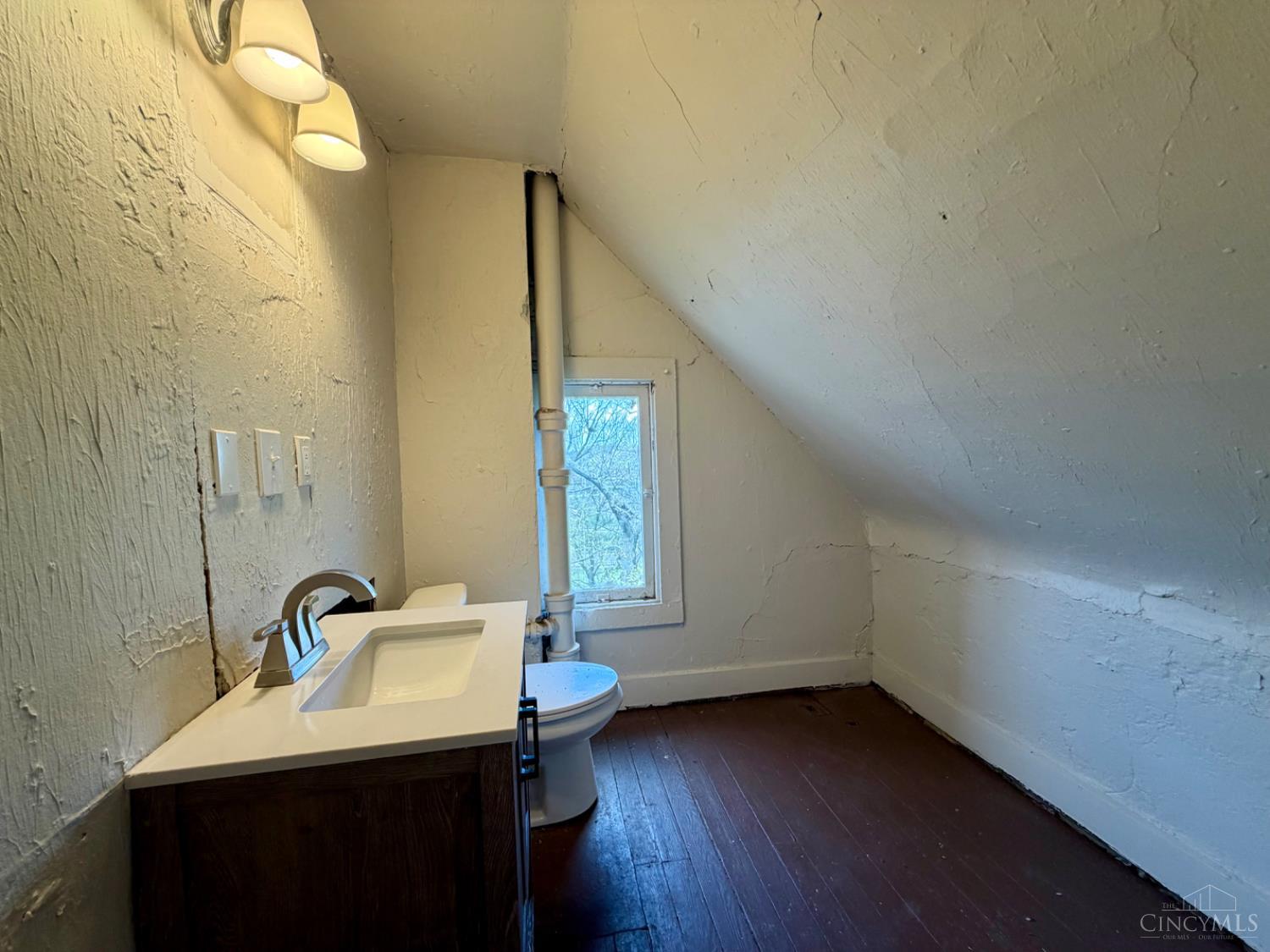 2355 W McMicken Avenue