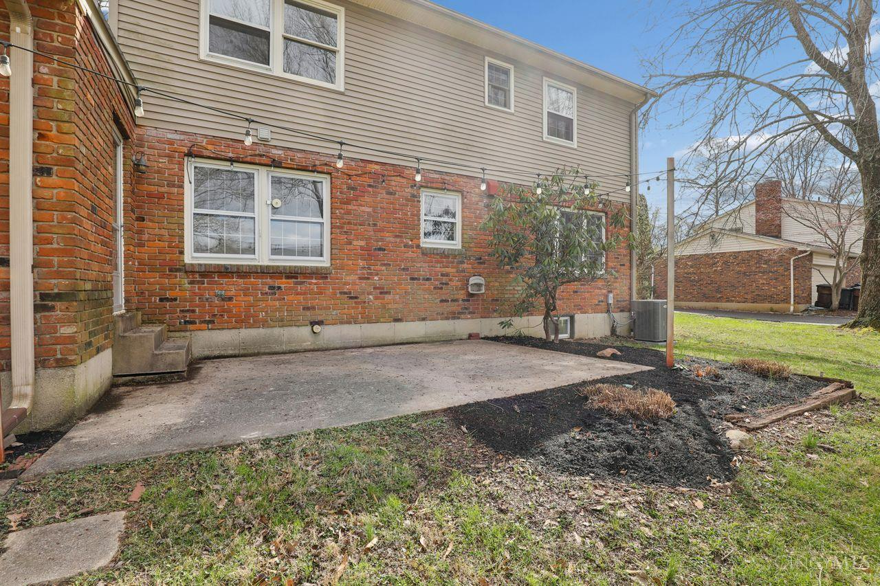 10215 Pendery Drive