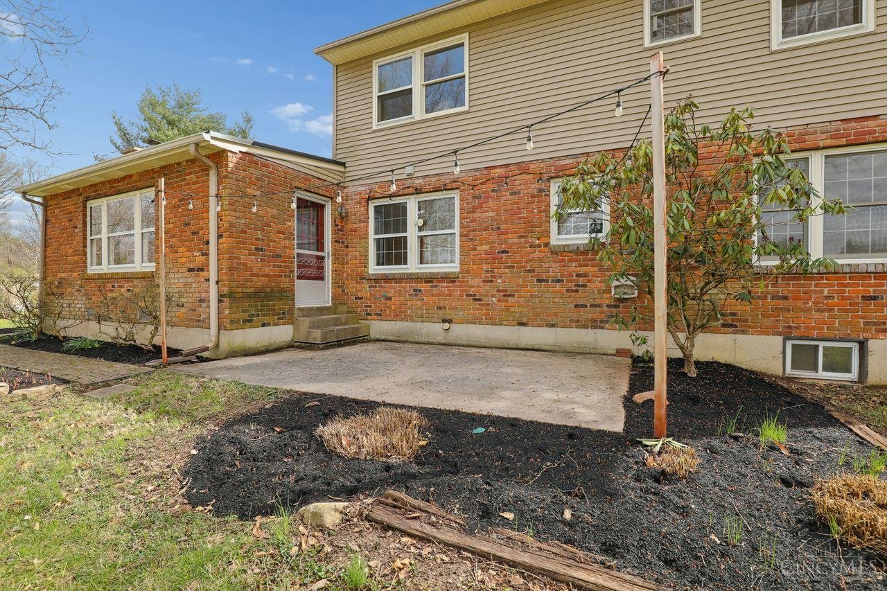 10215 Pendery Drive