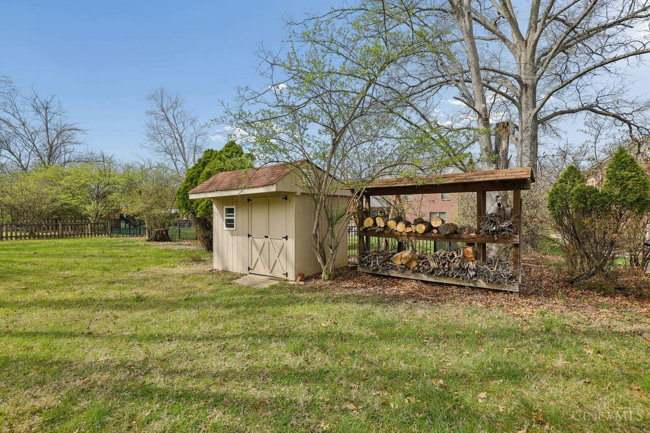 10215 Pendery Drive