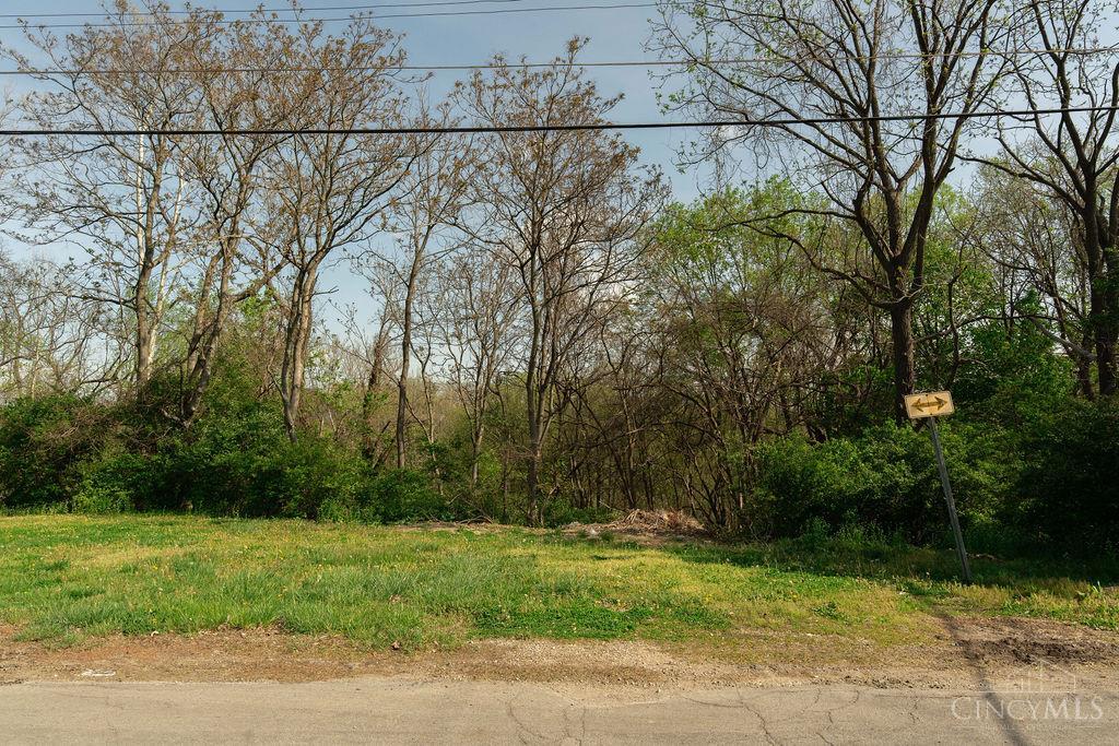 6470 Crestview Avenue