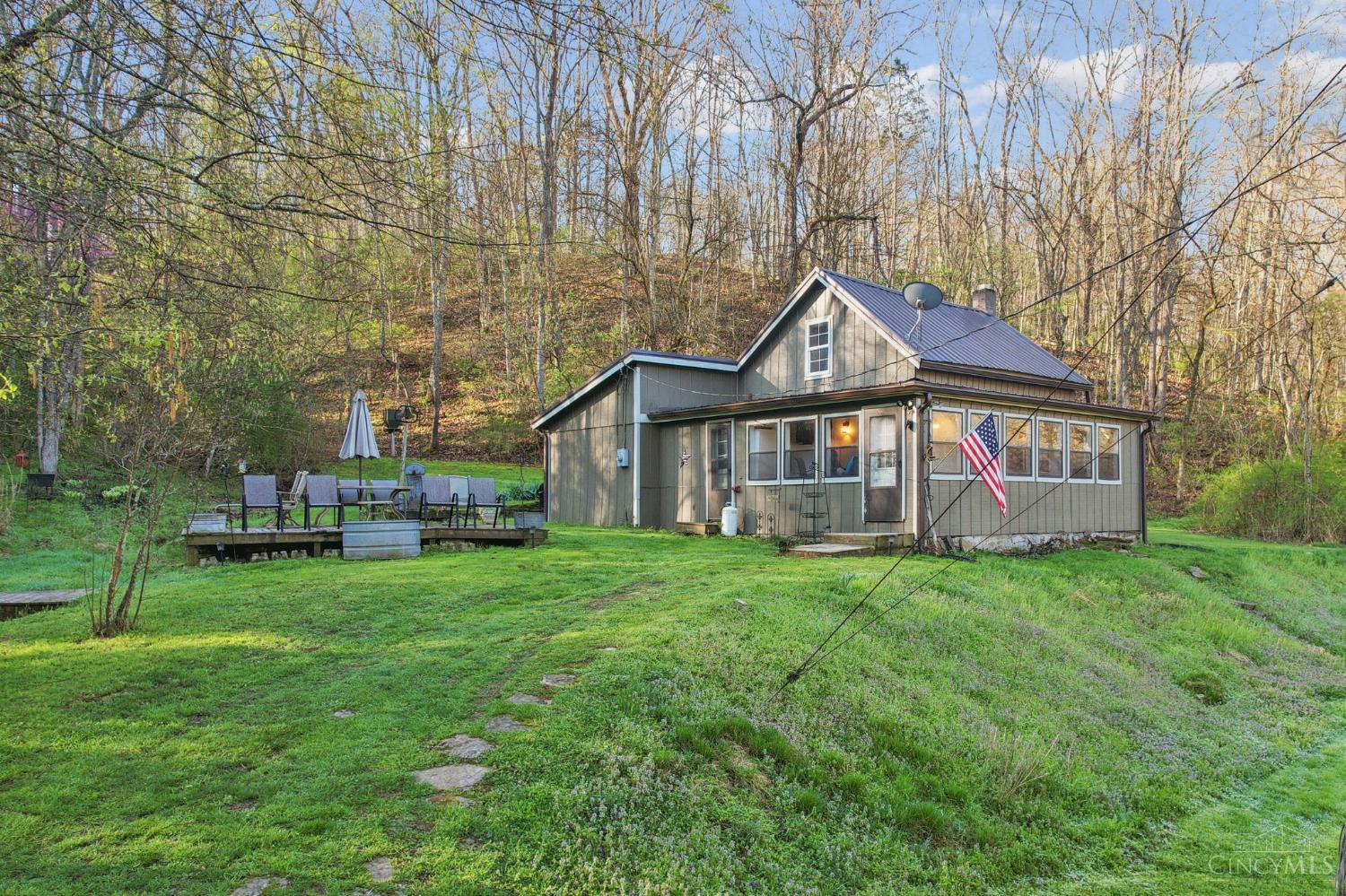 598 Neville-Penn Schoolhouse Road