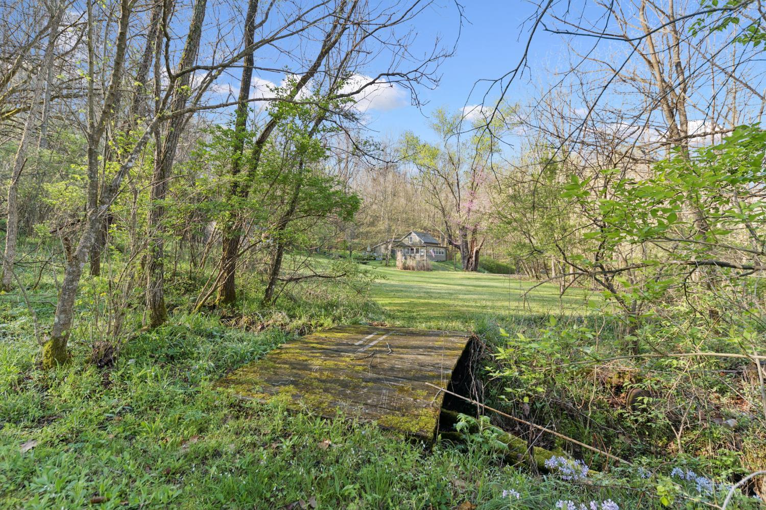 598 Neville-Penn Schoolhouse Road