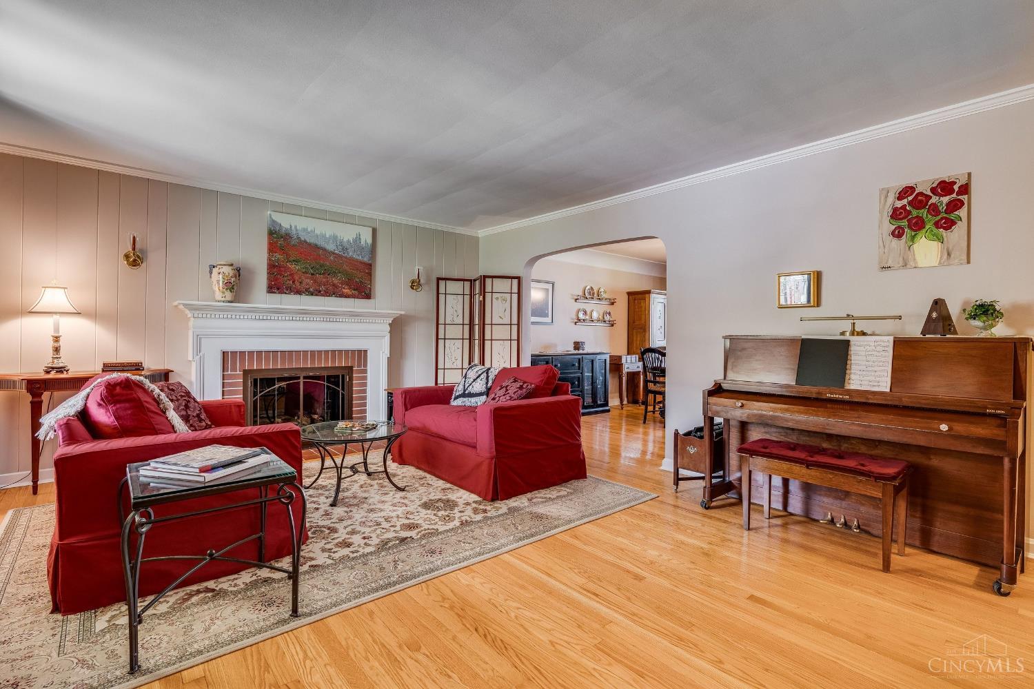 46 Forest Avenue