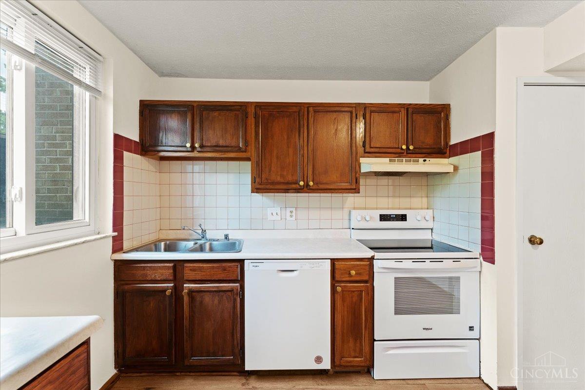 3505 W Fork Road 20