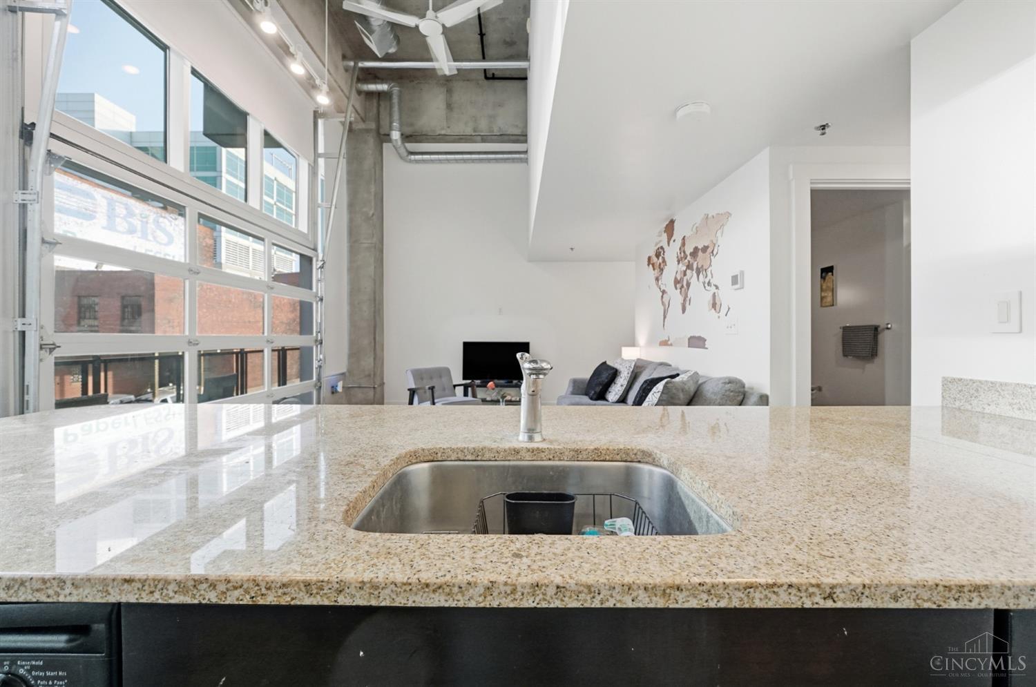 353 W Fourth Street 209