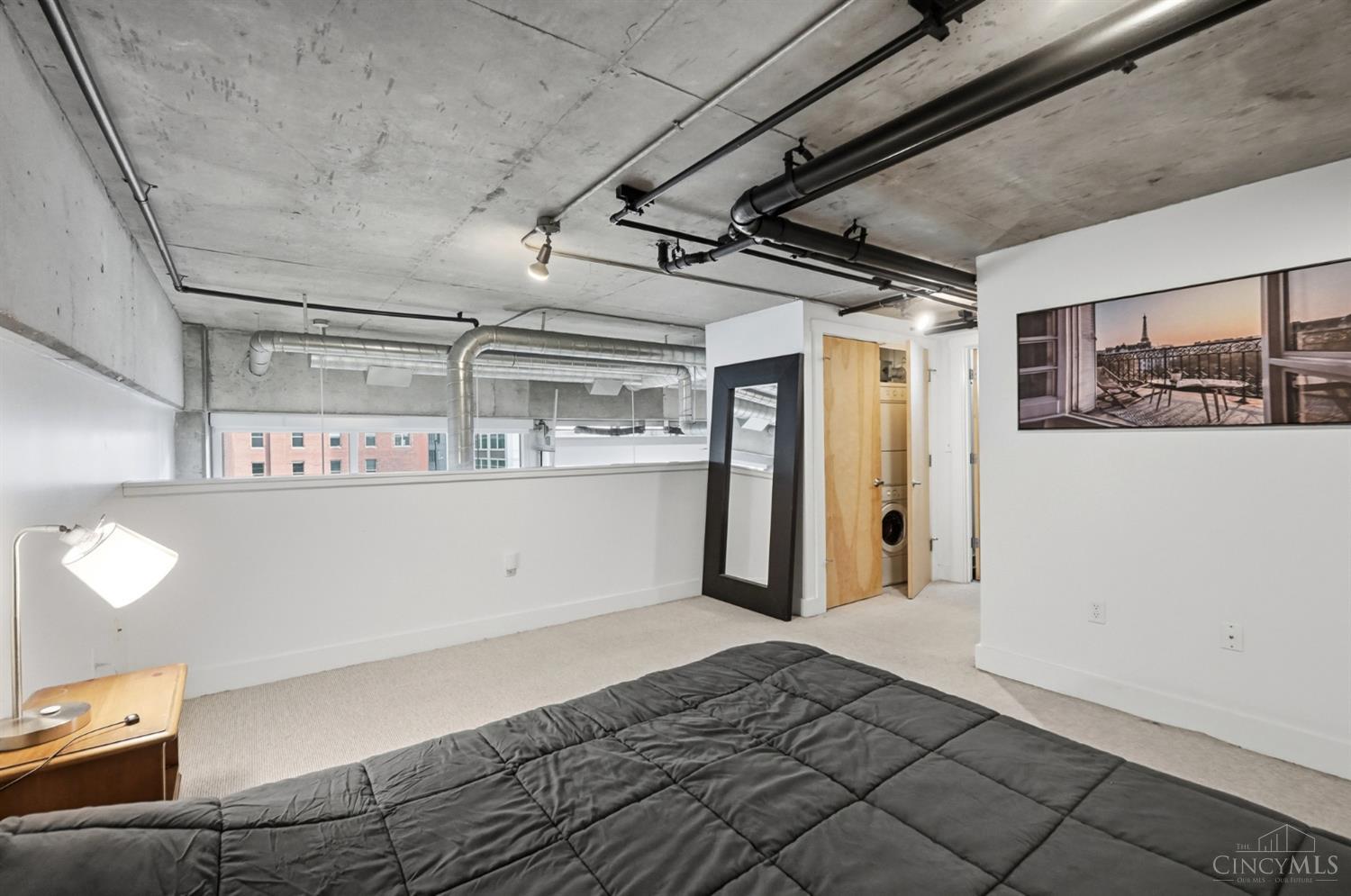 353 W Fourth Street 209