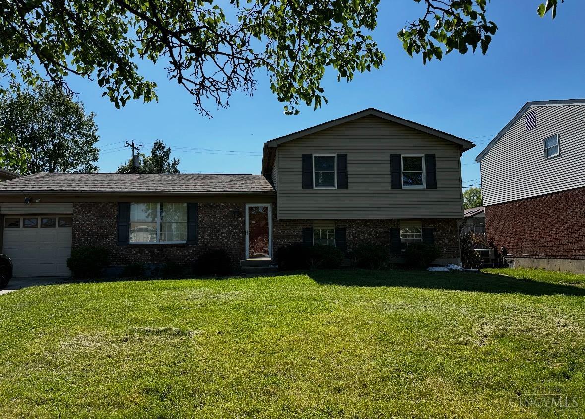 263 Clareknoll Court