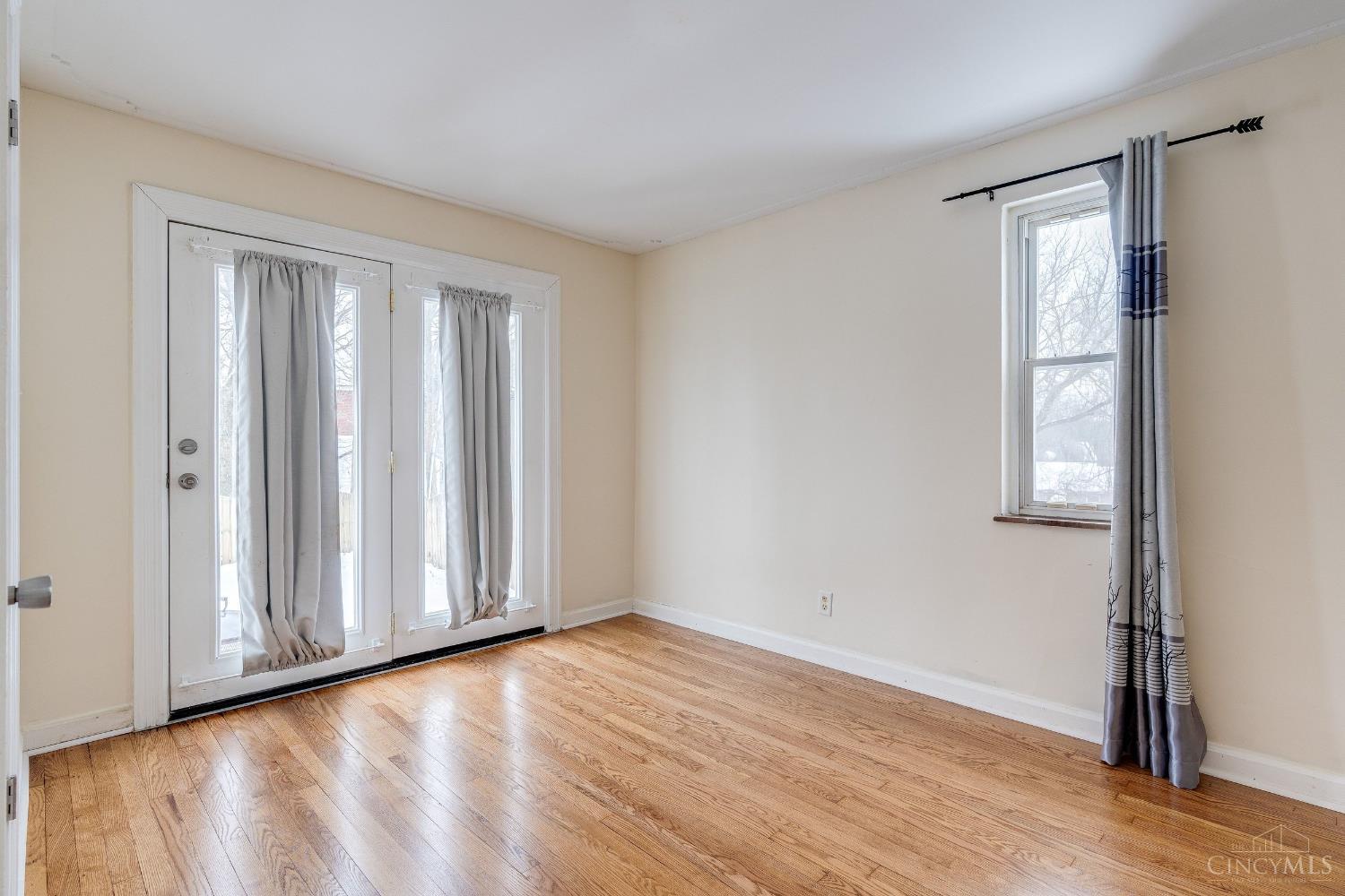 3523 Mary Ann Lane