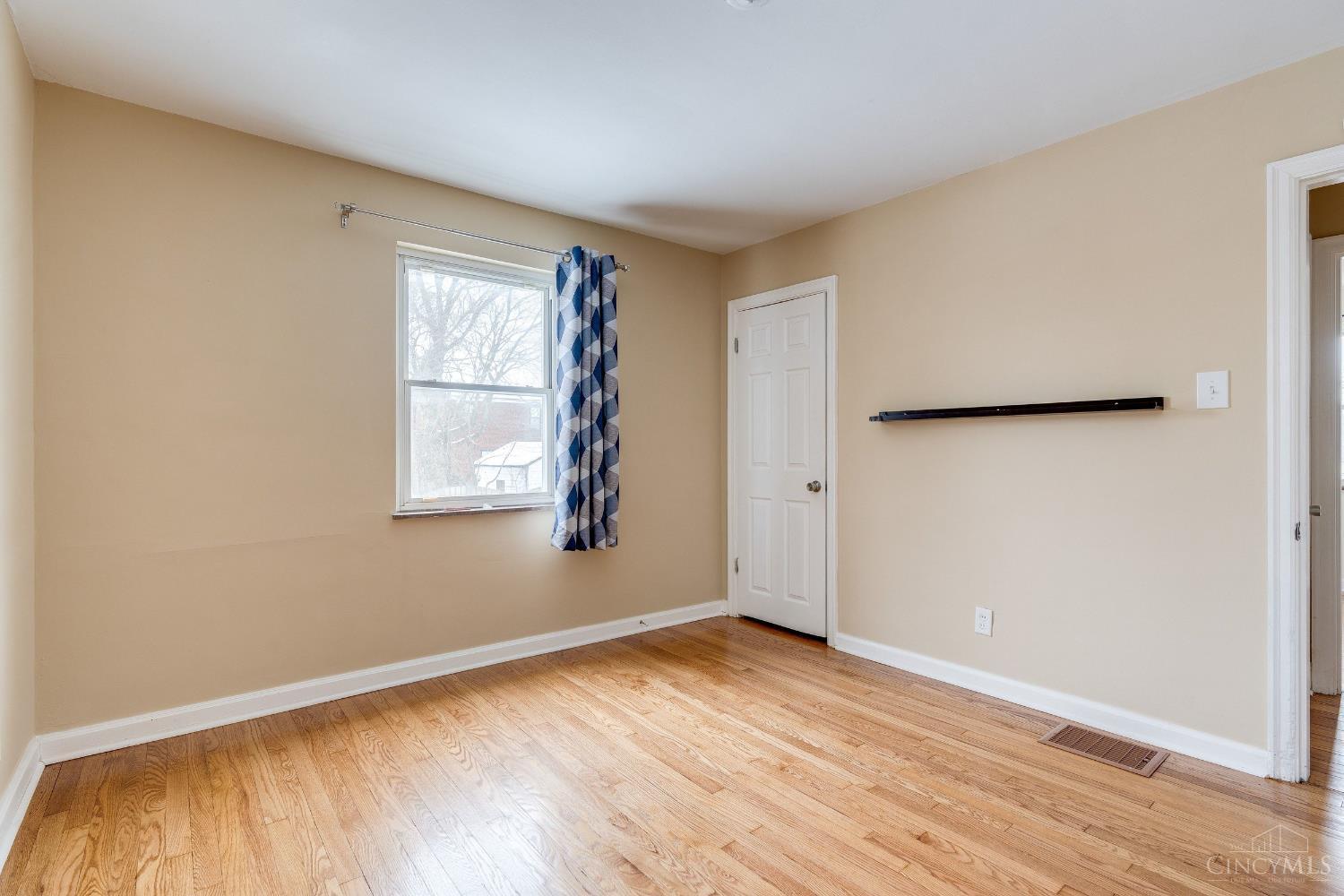 3523 Mary Ann Lane