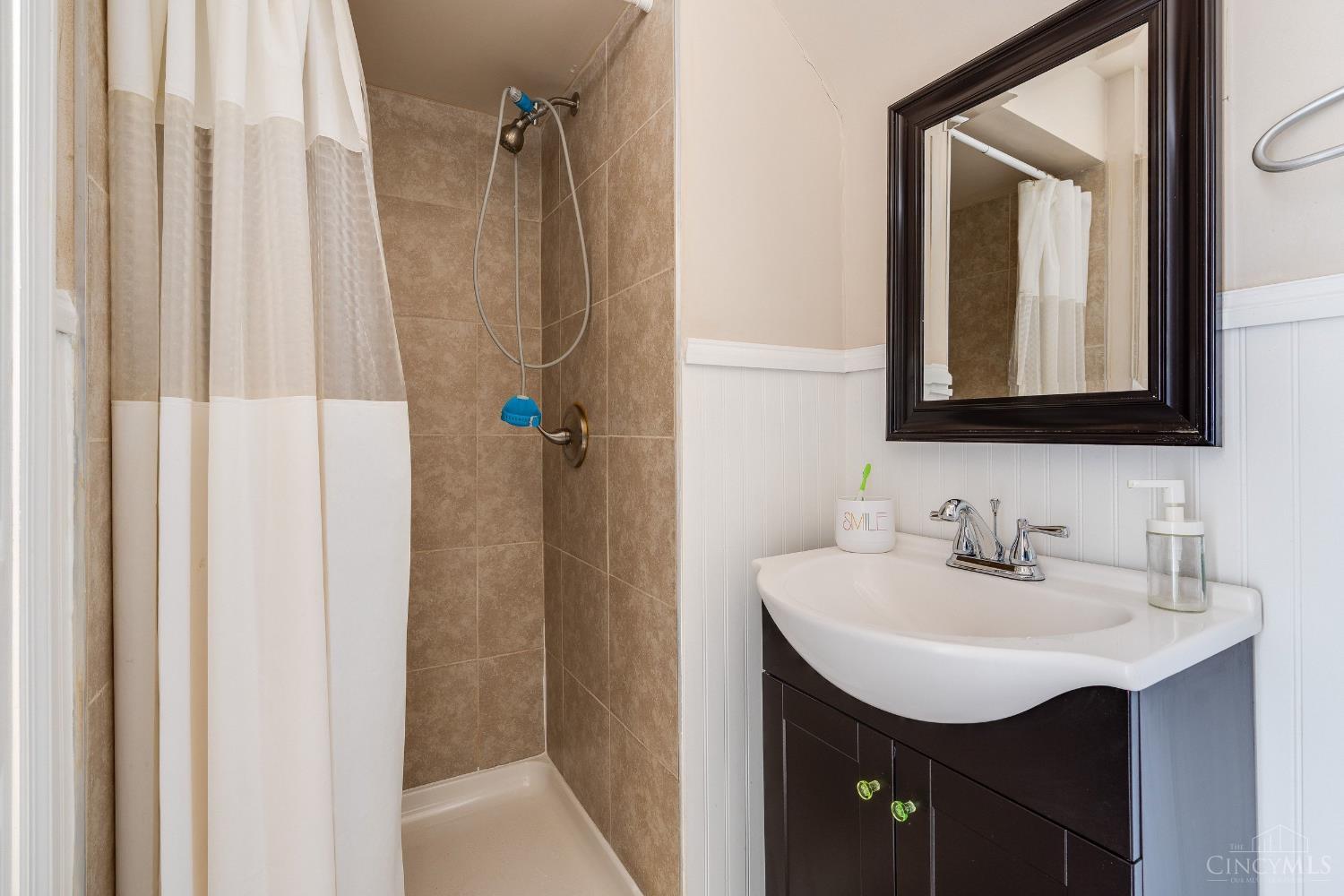 3523 Mary Ann Lane