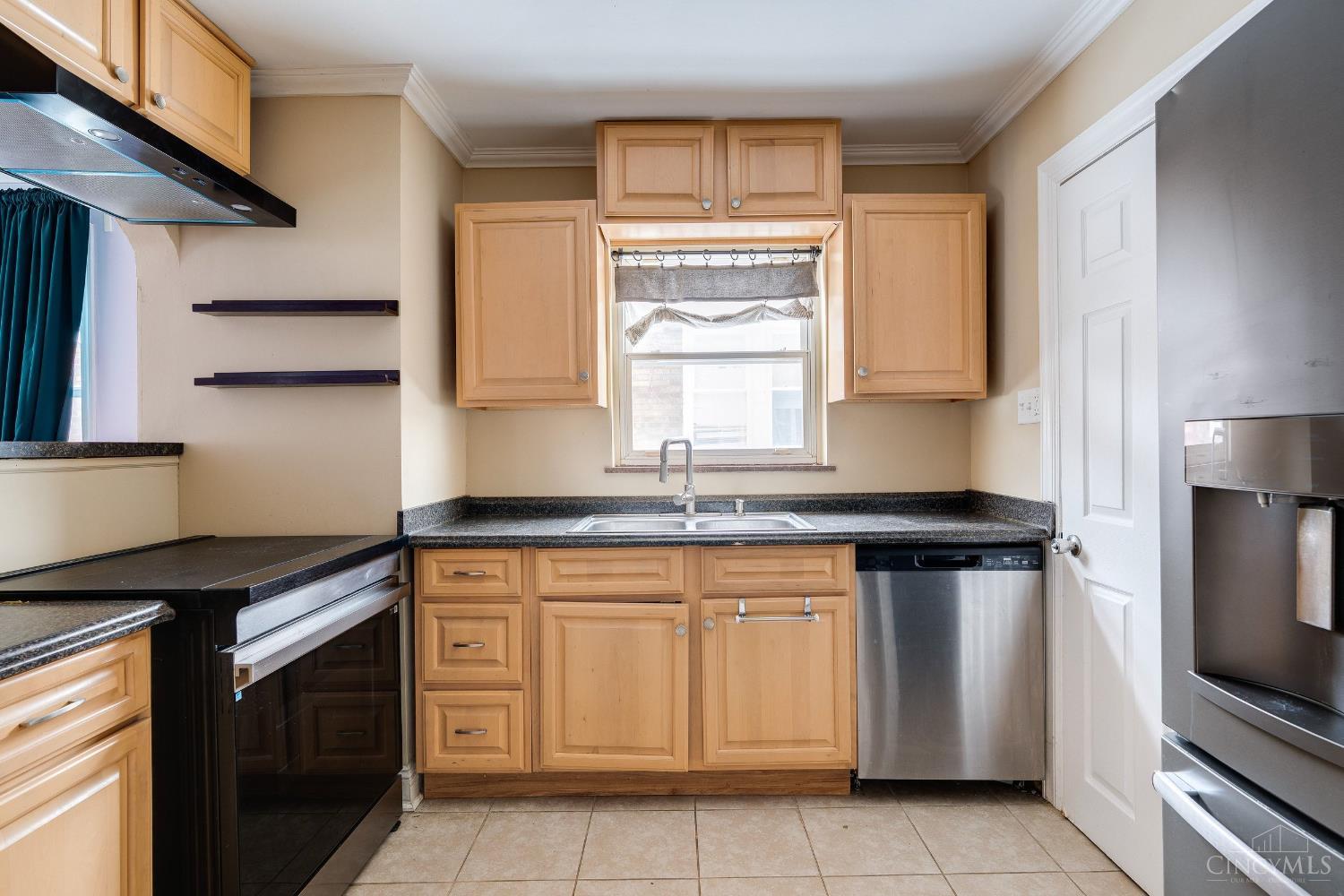 3523 Mary Ann Lane