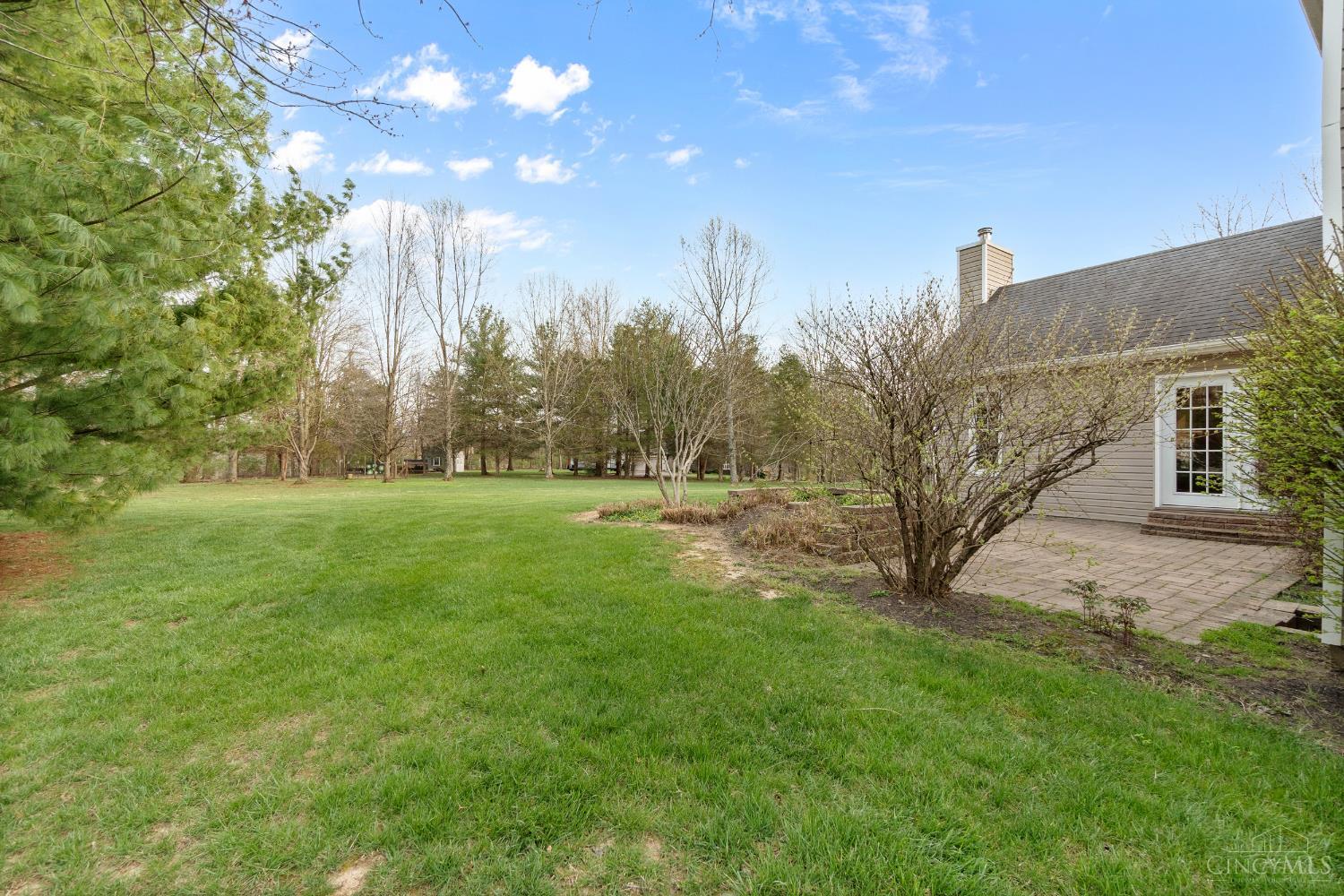 5660 Chestnut View Lane