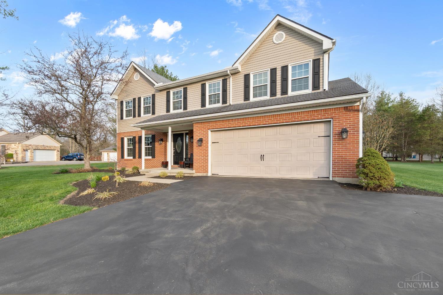 5660 Chestnut View Lane