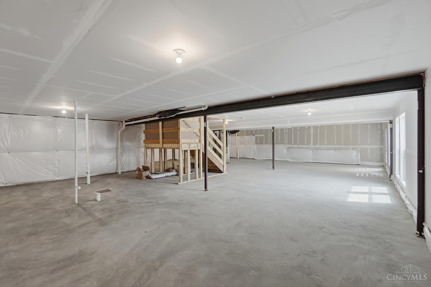 2615 Golden Leaf Drive