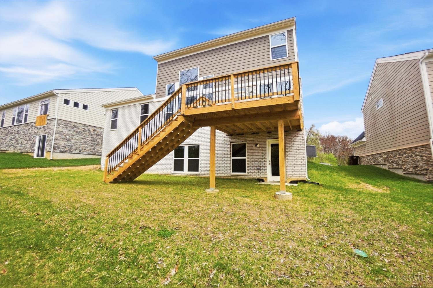 2615 Golden Leaf Drive