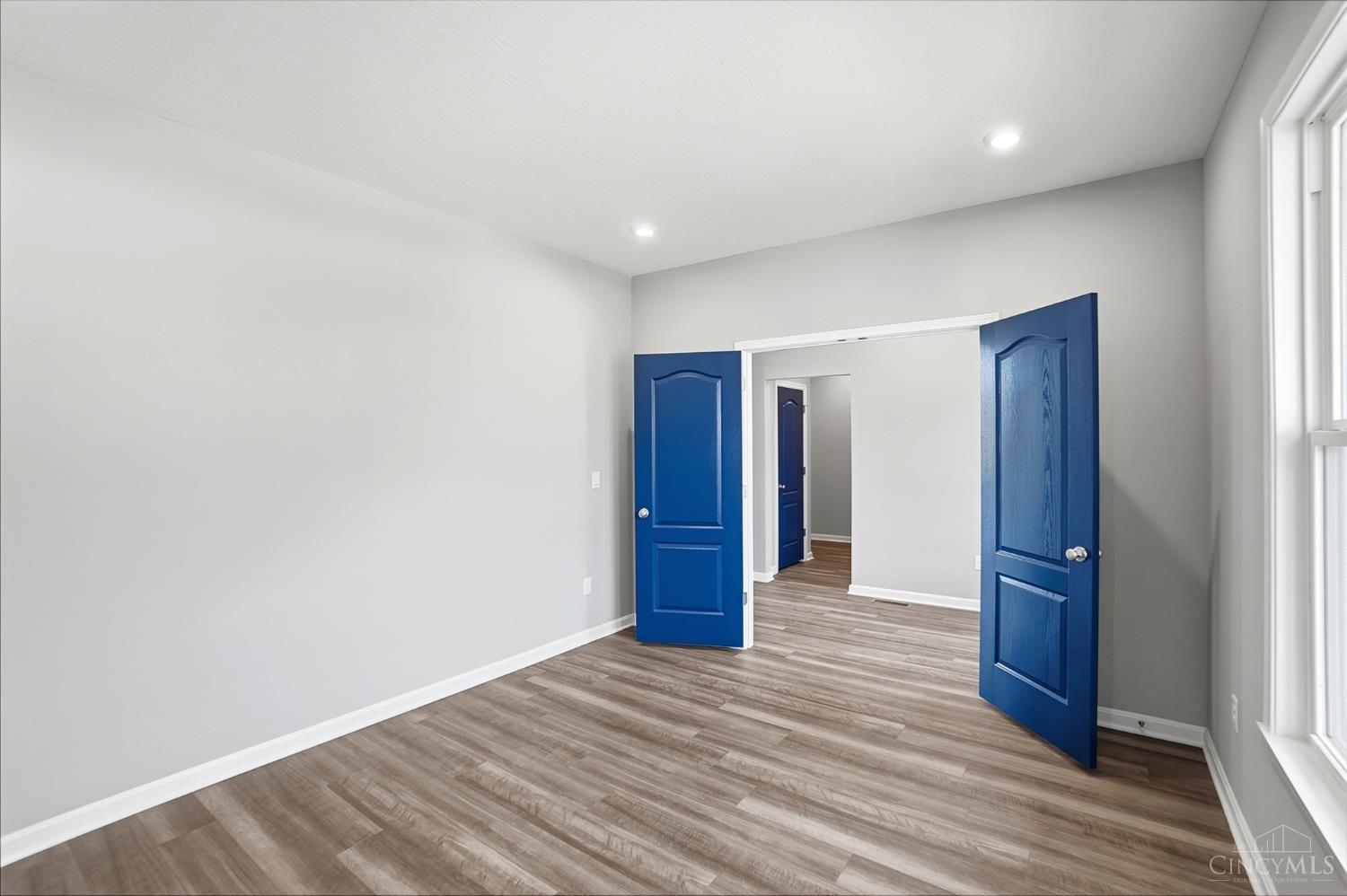 2615 Golden Leaf Drive