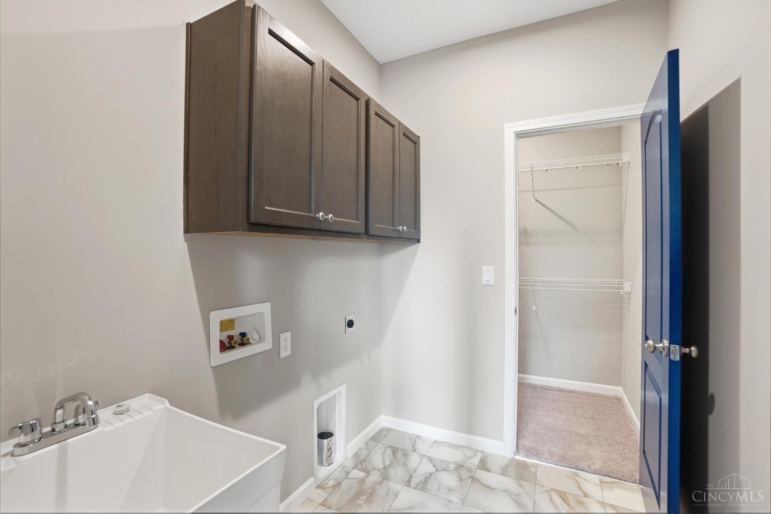 2615 Golden Leaf Drive