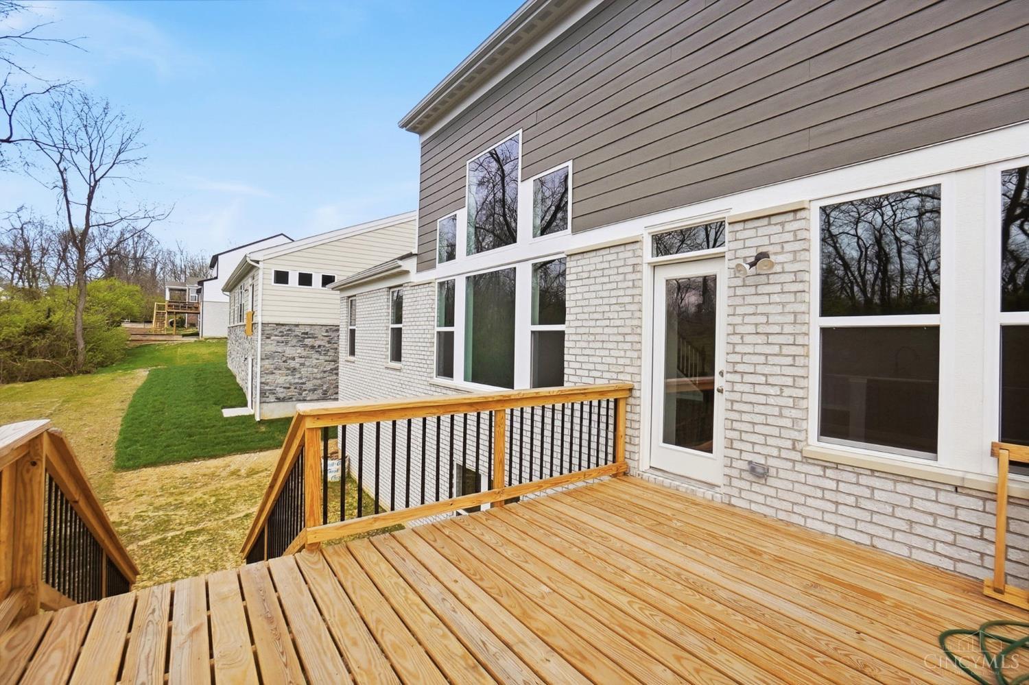 2615 Golden Leaf Drive