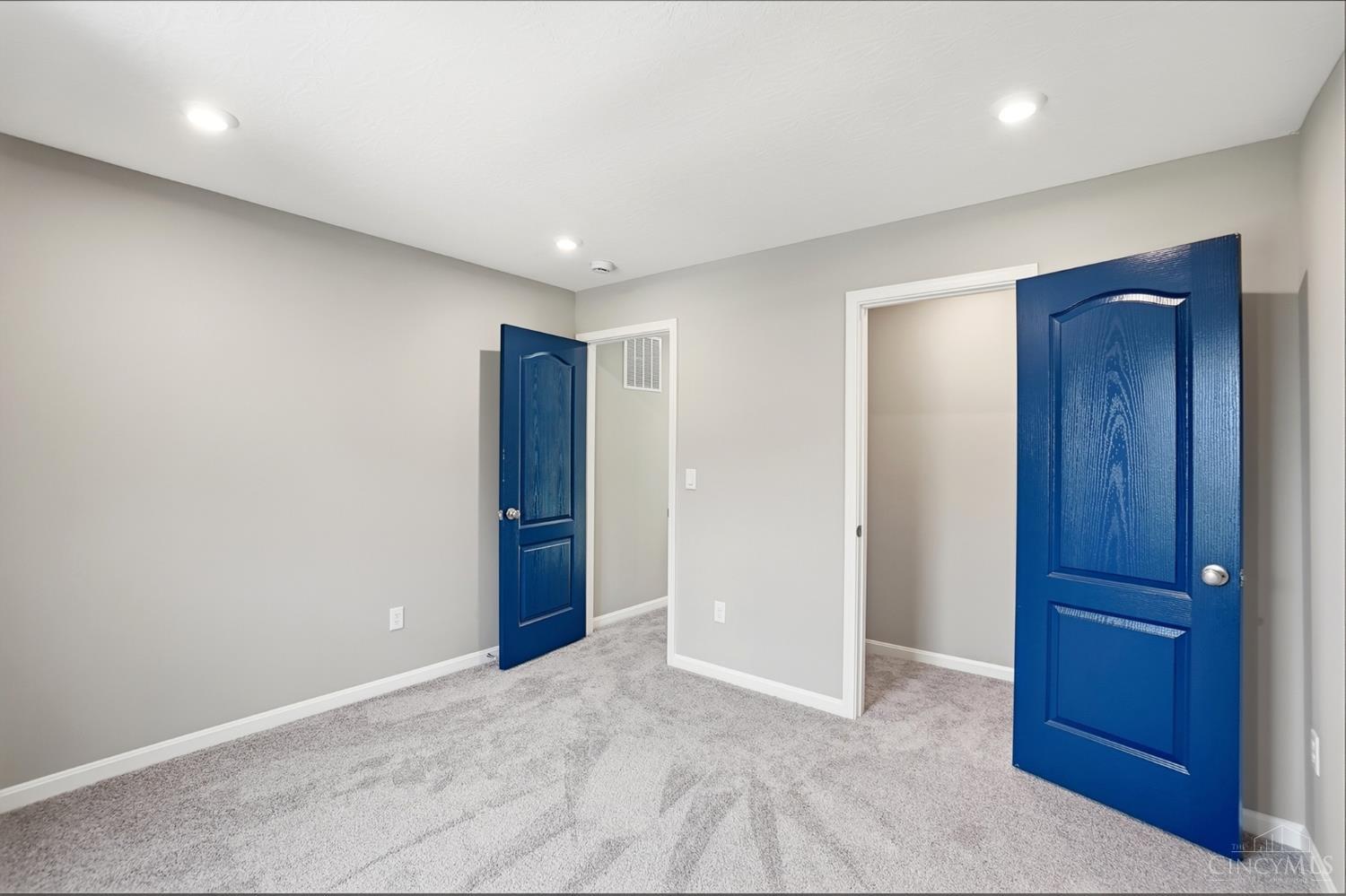 2615 Golden Leaf Drive