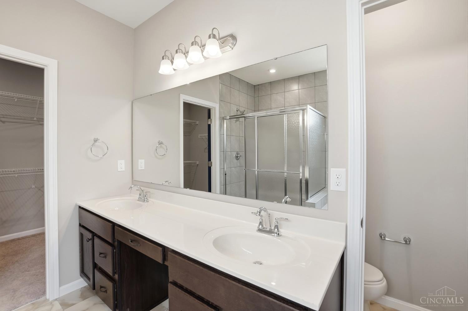 2615 Golden Leaf Drive