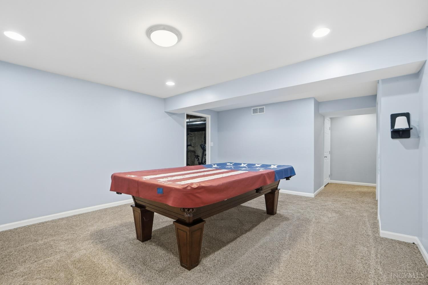 8145 Acorn Trail
