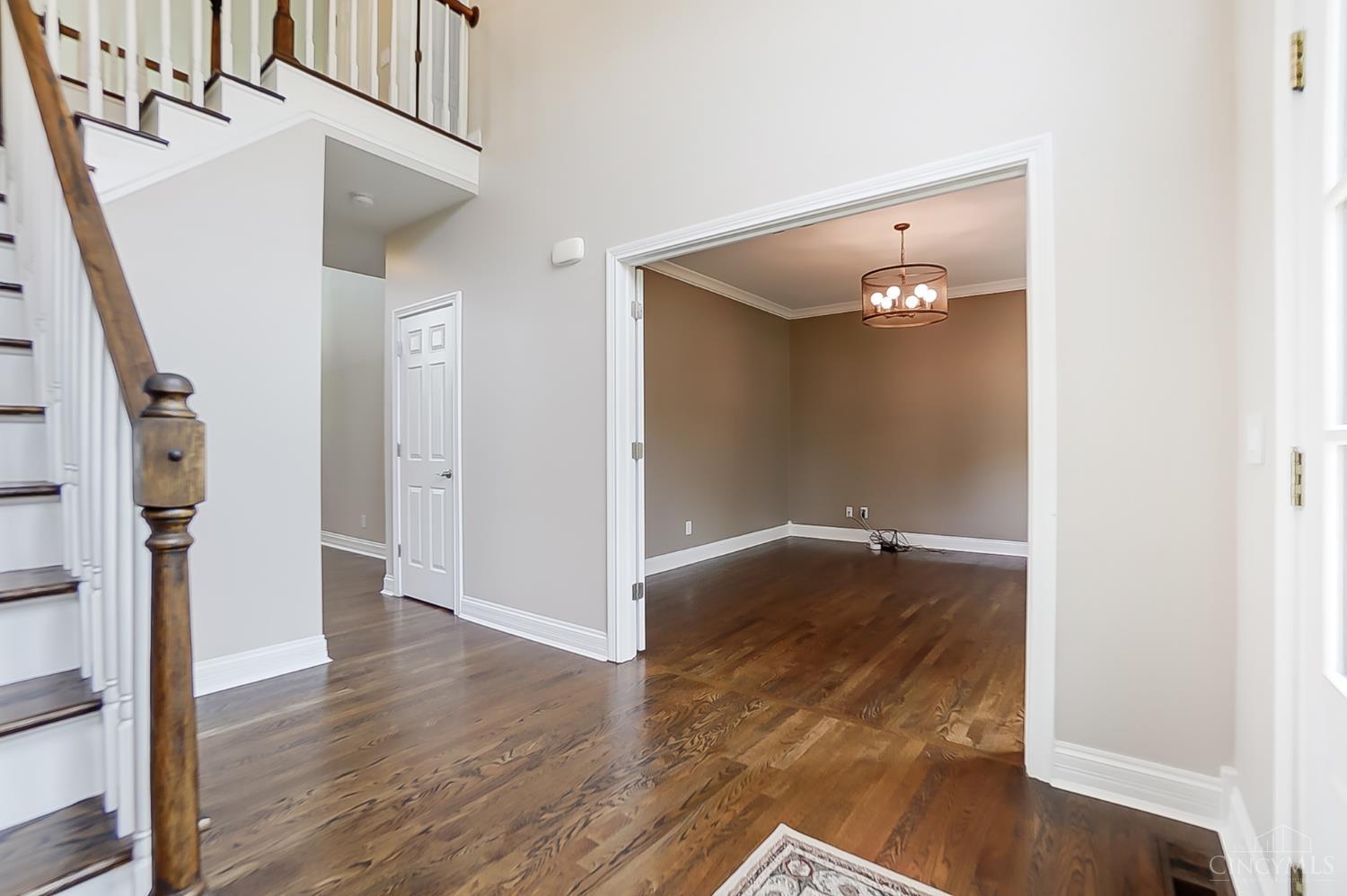 8676 Kenwood Road