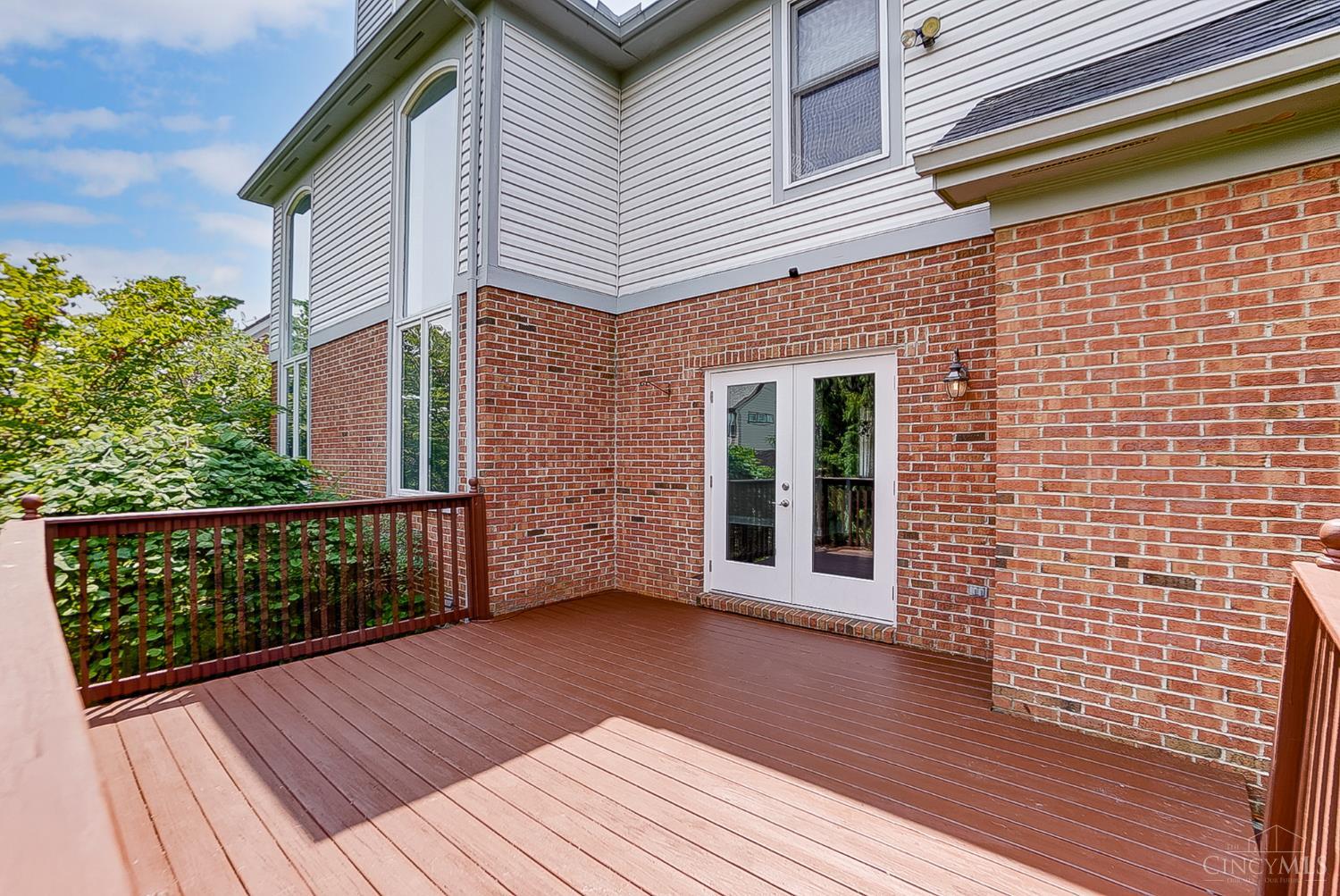 8676 Kenwood Road