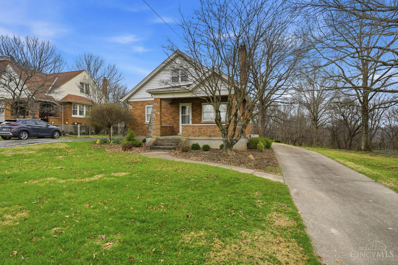 8757 Bridgetown Road