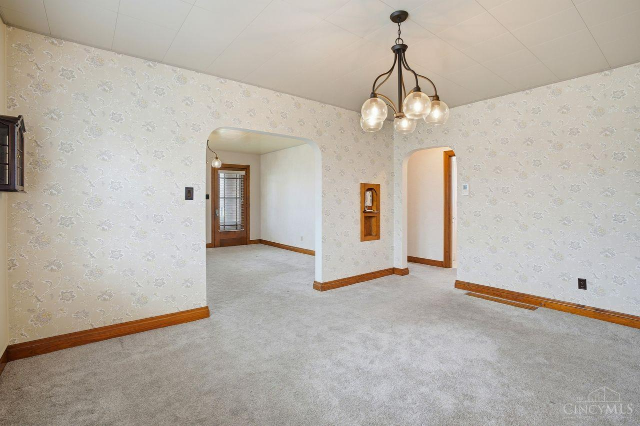 8757 Bridgetown Road