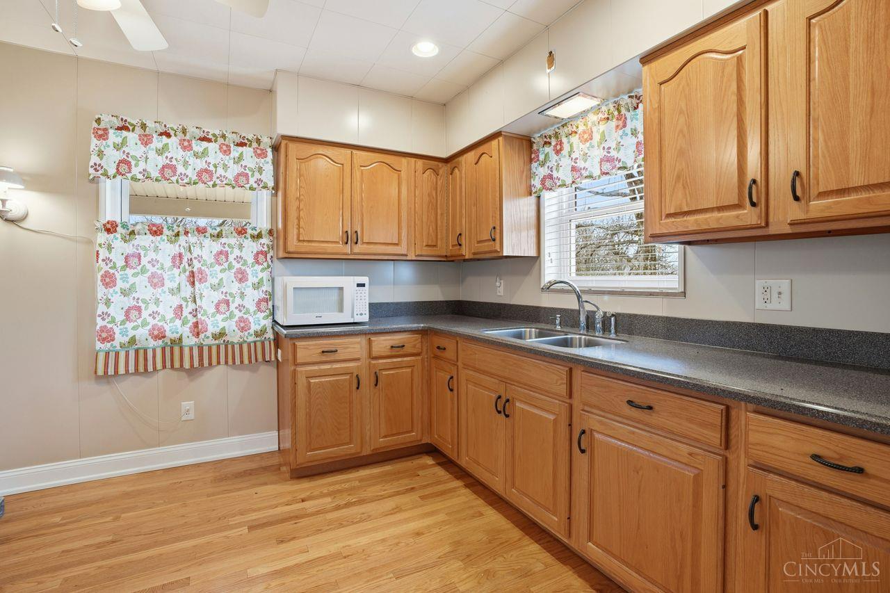 8757 Bridgetown Road