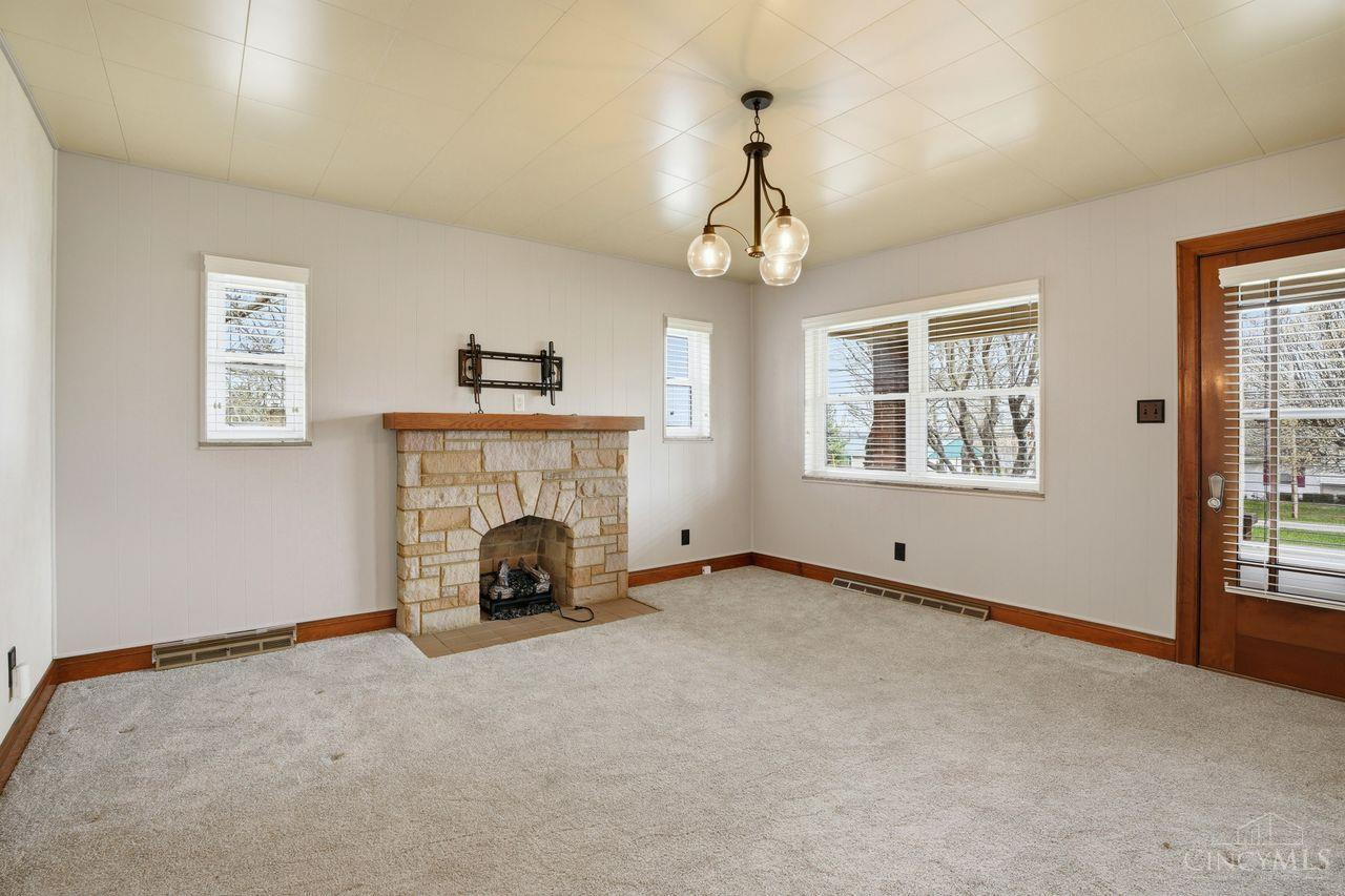 8757 Bridgetown Road