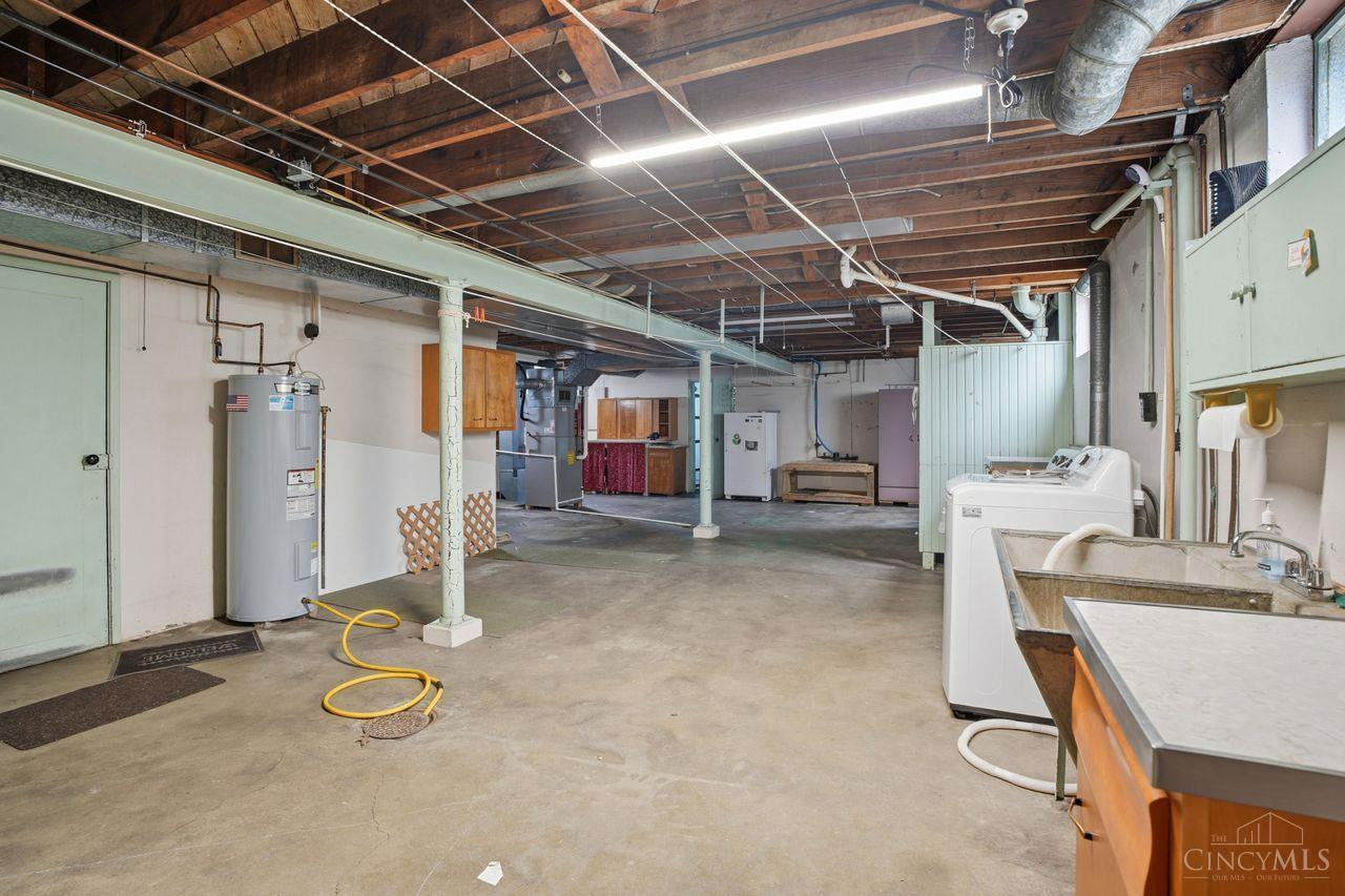 8757 Bridgetown Road