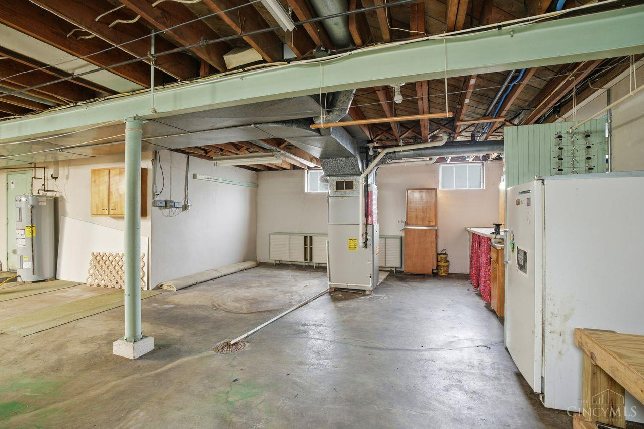 8757 Bridgetown Road